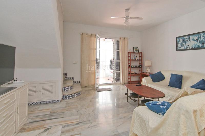 Foto f7194b18-0549-42e3-a516-49cde42aa43a. Casa adosada en Castillo Sohail - Myramar Fuengirola