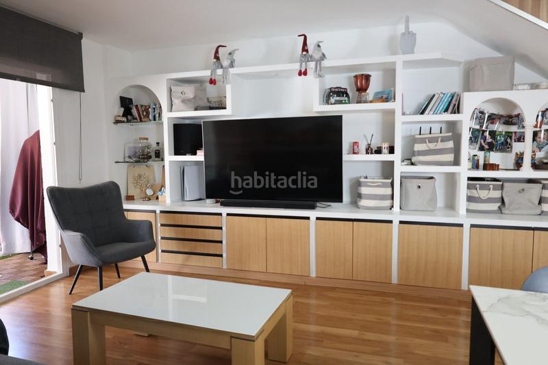 Foto cee786fc-b0db-42c9-9523-f7c7b6dc46bf. Piso en Calahonda Mijas