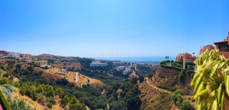 Foto 8e464145-5fa1-4327-a7c8-753dc20eee61. Appartement mit parking pool in Calahonda Mijas