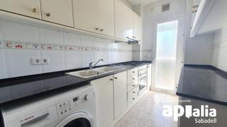Pis a Creu de Barber. Piso de 4 habitaciones en la creu de barber