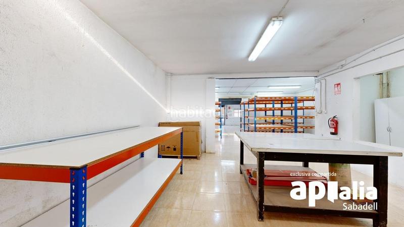 Foto 19b976f9-d571-47ac-81eb-be7c0b233310. Local comercial a Barri Antic Barberà del Vallès