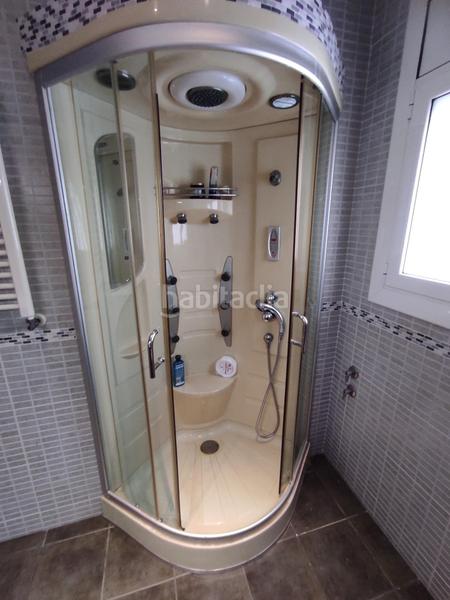 Foto 60223f7d-5a3e-4c99-b762-949b55651ac4. Chalet con riscaldamento parcheggio piscina in Can Font-Ca n'Avellaneda Castellar del Vallès