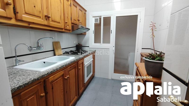 Foto 19be01aa-ca6e-4913-a2af-9aace3155709. Piso en Creu Alta Sabadell