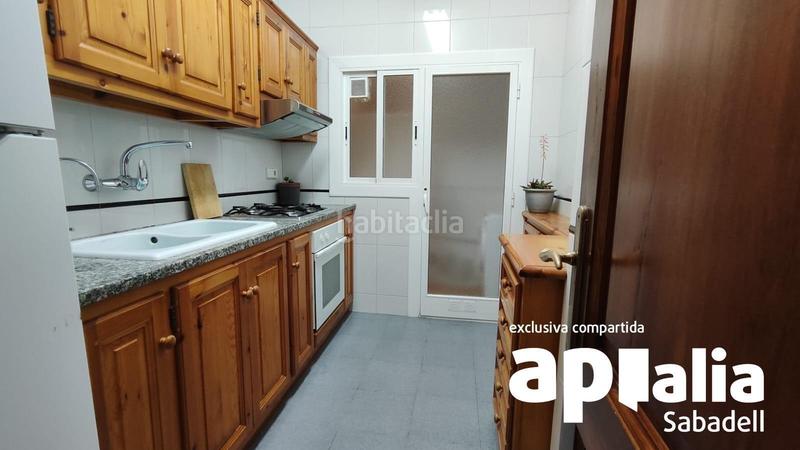 Foto b5886f28-7088-487a-aa2a-bc19115882f0. Piso en Creu Alta Sabadell