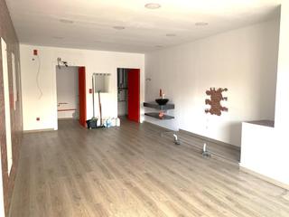 Alquiler Local Comercial en Poble - Casc Antic. Local en alquiler en castellar del vallès