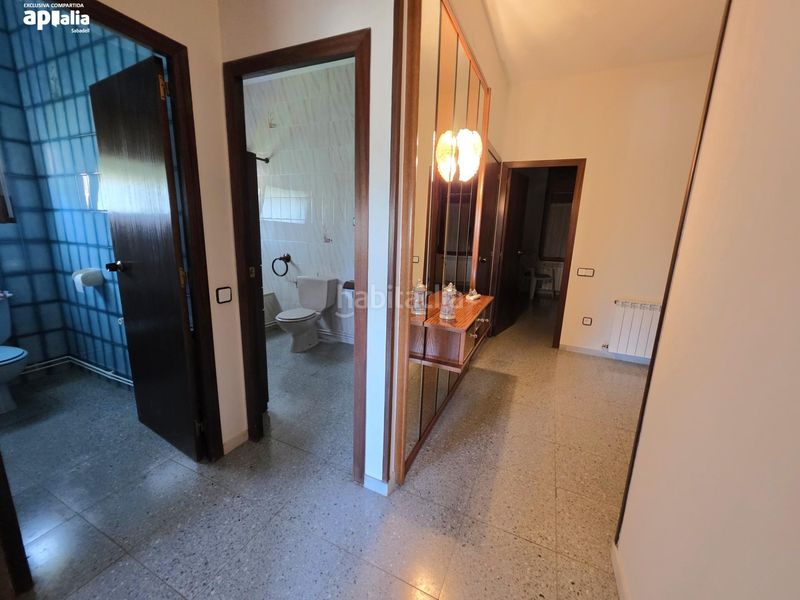 Foto b66eea4a-d6ae-4511-8999-331e0e64b247. Xalet a Airesol Castellar del Vallès