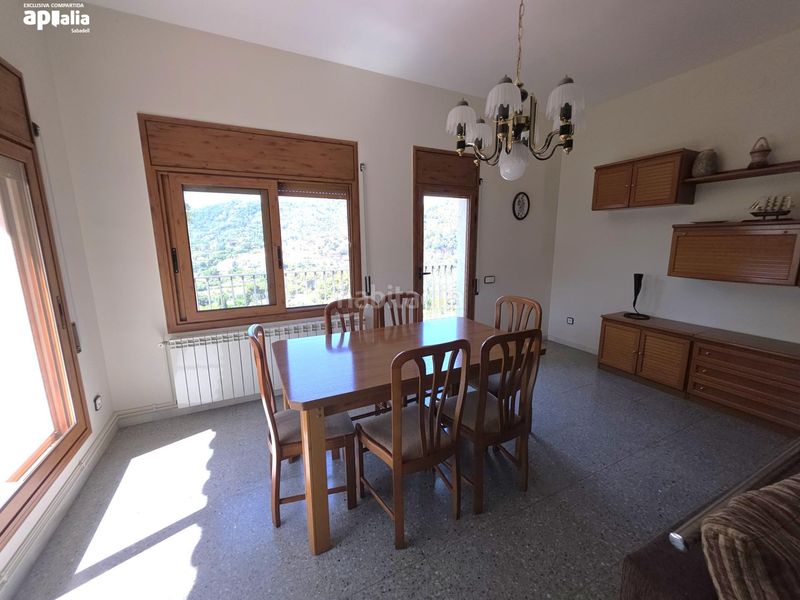 Foto c580e377-cc84-41a8-b4d8-2523b25823a9. Xalet a Airesol Castellar del Vallès