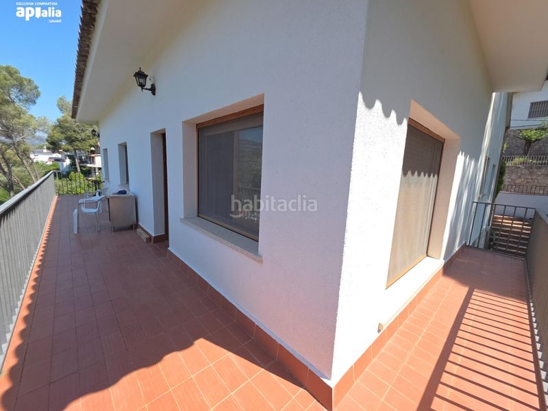 Foto fd084178-dd13-4d17-b388-ce9e9087dda5. Xalet a Airesol Castellar del Vallès