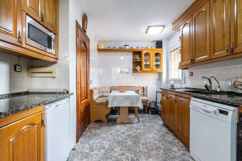 Foto 4e491a48-0e5a-4941-ac0e-3e9019a52c0d. Maison avec chauffage parking dans Can Rull Sabadell