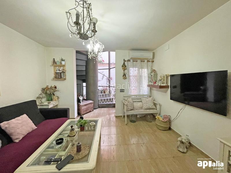 Foto 4fb5329b-a832-435d-a63c-ff8b67a9b4ab. Semi detached house with parking in Ca n'Oriac Sabadell