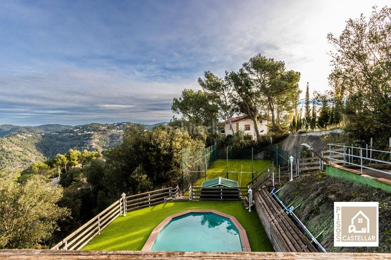 Foto 0dc9b594-574f-4b24-a9ea-dc73b3a53995. Casa amb aparcament piscina a El Racó-Sant Feliu del Racó Castellar del Vallès