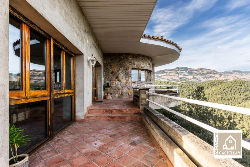 Foto 99e28b7f-4c47-4cf5-b1be-34dda0f236b5. Casa amb aparcament piscina a El Racó-Sant Feliu del Racó Castellar del Vallès