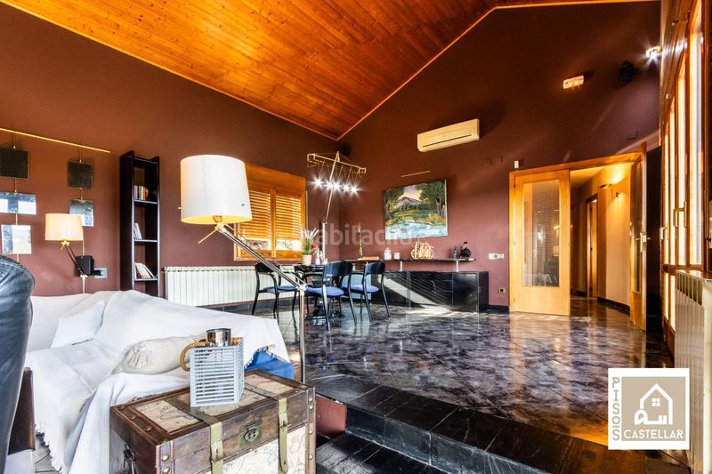 Foto a58b9a0b-97d8-4ecd-8232-304713ca6af1. Casa amb aparcament piscina a El Racó-Sant Feliu del Racó Castellar del Vallès