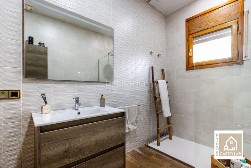 Foto bd1fbe96-8449-41c6-b75f-d9f648b286dc. Casa amb aparcament piscina a El Racó-Sant Feliu del Racó Castellar del Vallès