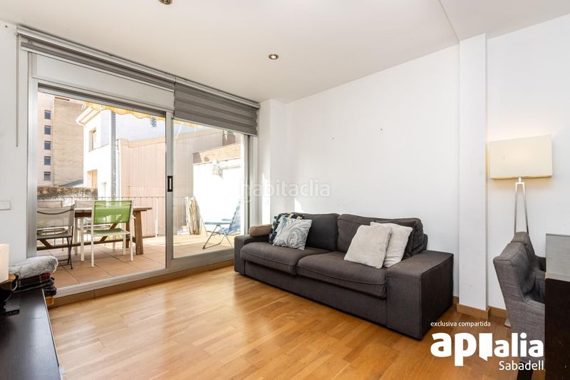 Foto 94a1d904-9241-4843-b4eb-7425cce8d245. Casa amb calefacció aparcament a Gràcia Sabadell