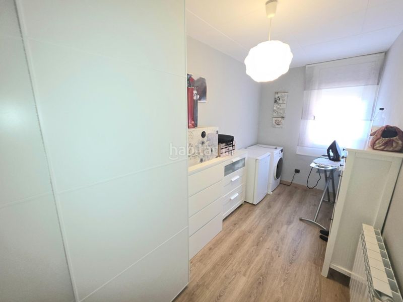 Foto c343c0d4-db8f-43ea-a3d9-6945fa5ab4f9. Piso en Campoamor Sabadell