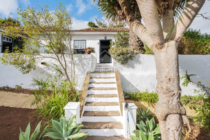 Foto 749c2911-7824-4396-b84b-08d0bb5e0f19. Chalet espectacular casona tradicional canaria de 312 m² y 9 hab. con gran finca privada en Tegueste