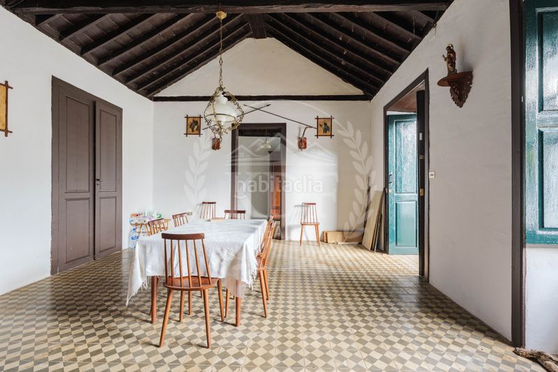 Foto 97bdee36-5614-4a4e-952f-74cb96312e8e. Chalet espectacular casona tradicional canaria de 312 m² y 9 hab. con gran finca privada en Tegueste