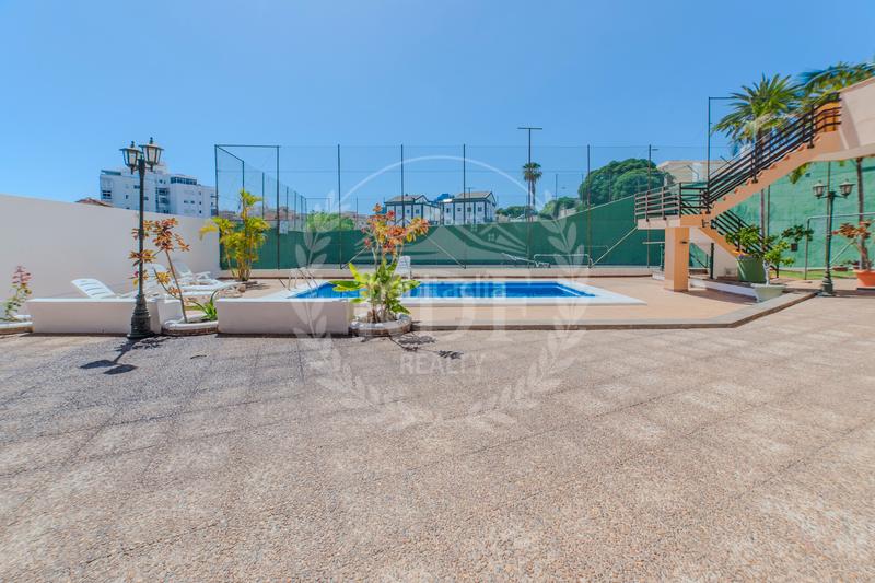 Foto 4cd2a501-d27b-4213-a17e-1619bc6c9df9. Xalet amb calefacció aparcament piscina a Buenavista - Chapatal Santa Cruz de Tenerife