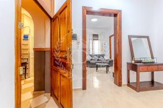 Etagenwohnung  Calle san vicente ferrer. Bajo en exclusiva con patio interior en pleno centro de santa cr