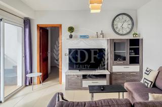 Miete Appartement  Urbanizacion montalmar. Piso en alquiler con 2 habitaciones, balcón y garaje en armonía