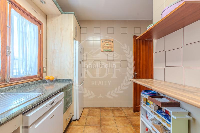 Foto 585f54f1-d2ec-48af-b64e-02847f6c84b0. Xalet amb aparcament piscina a Las Caletillas - Punta Larga Candelaria