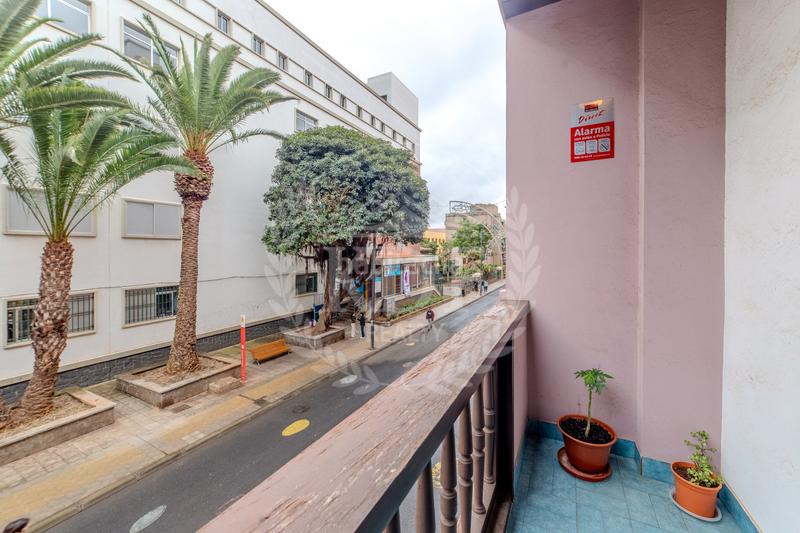 Foto 081b3eca-fe65-41c2-8f94-85e94ef39bc8. Flat in La Laguna San Cristóbal de La Laguna