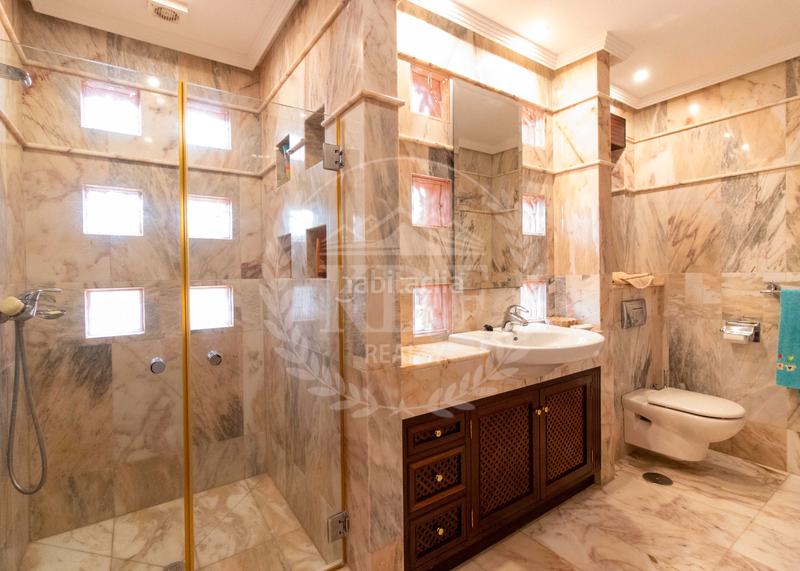 Foto 01d5cb3d-de3a-4613-8c69-c5ad20ae3919. Chalet avec cheminée chauffage parking piscine dans Realejos (Los)