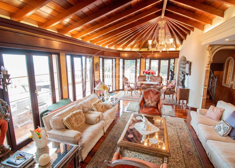 Foto 0d9d5c30-5420-484c-afe5-63e4830521f8. Chalet avec cheminée chauffage parking piscine dans Realejos (Los)