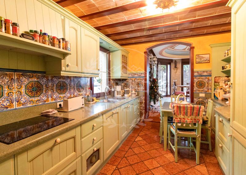 Foto 17a48f2b-6004-4417-8fce-e520b64ea789. Chalet avec cheminée chauffage parking piscine dans Realejos (Los)