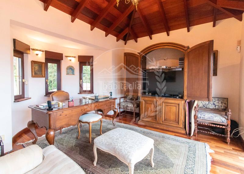 Foto 442d3622-019d-4417-8ab6-d23b951d678f. Chalet avec cheminée chauffage parking piscine dans Realejos (Los)