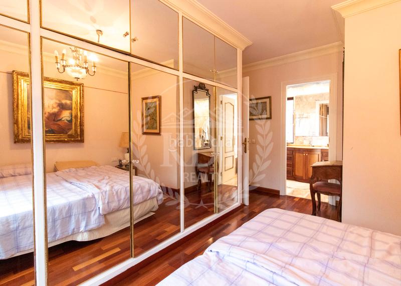 Foto d71deb98-020d-43ef-87c8-489e2382a95f. Chalet avec cheminée chauffage parking piscine dans Realejos (Los)