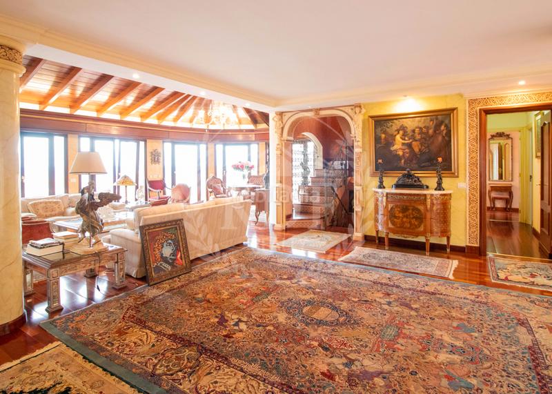 Foto da18af16-01be-4442-b722-6b3f083d7740. Chalet avec cheminée chauffage parking piscine dans Realejos (Los)