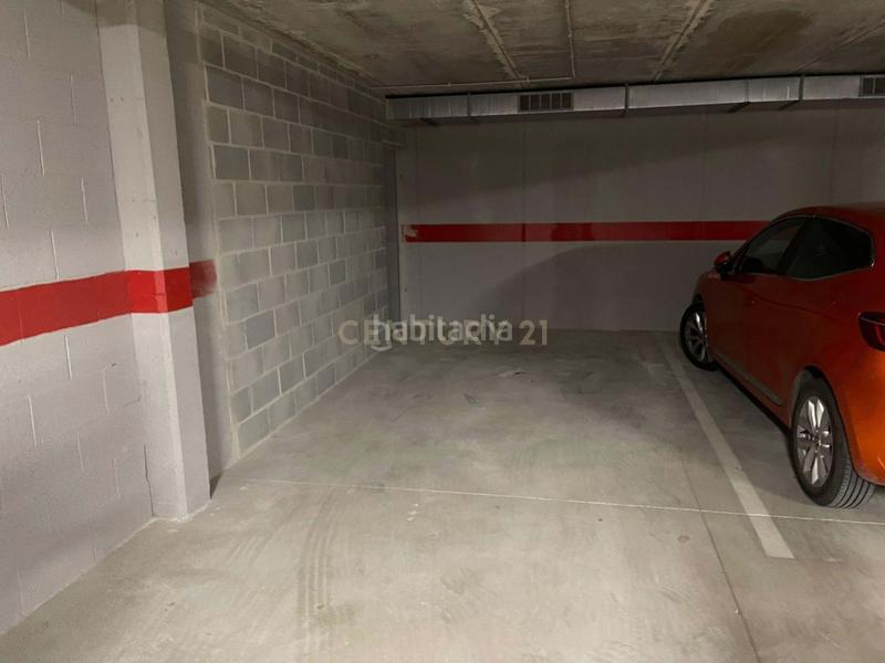 Foto f243444d-52da-4f6b-93a9-88dd3112de25. Posto auto in Parets del Vallès