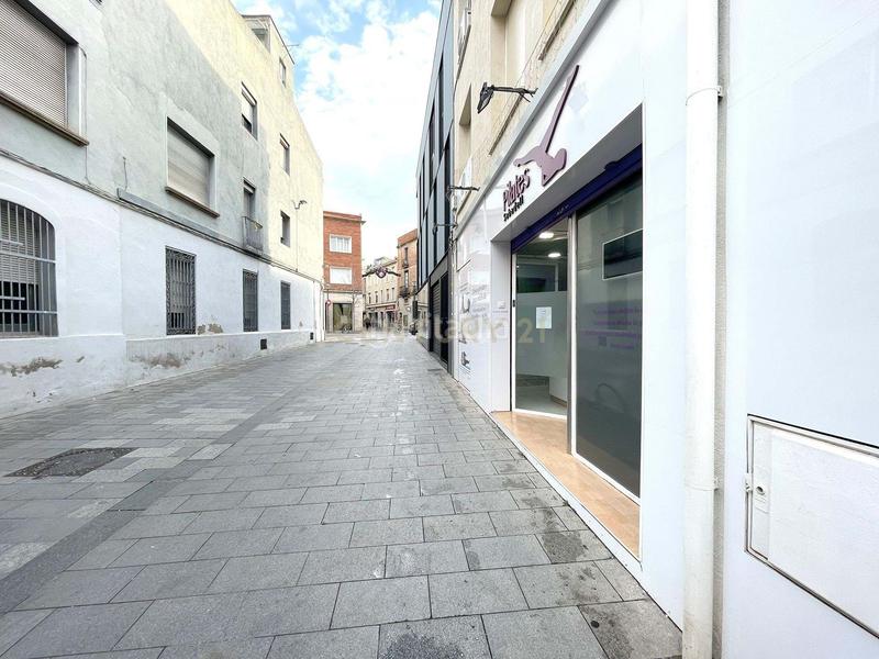 Foto e5fd712f-e5de-40bc-a8ae-fb1f6592136c. Location local commercial dans Centre Sabadell