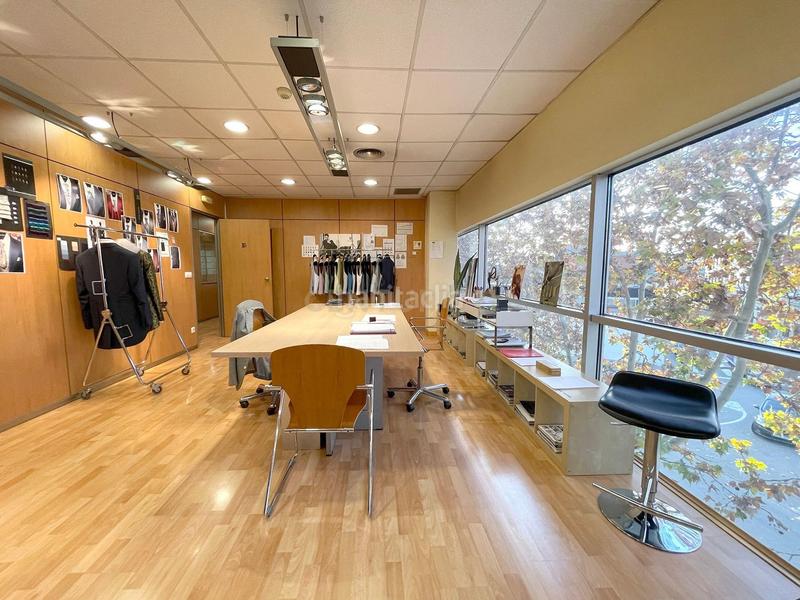 Foto 1711a0cc-6265-4976-9f2f-4ed64741f6e6. Local comercial en Gràcia Sabadell