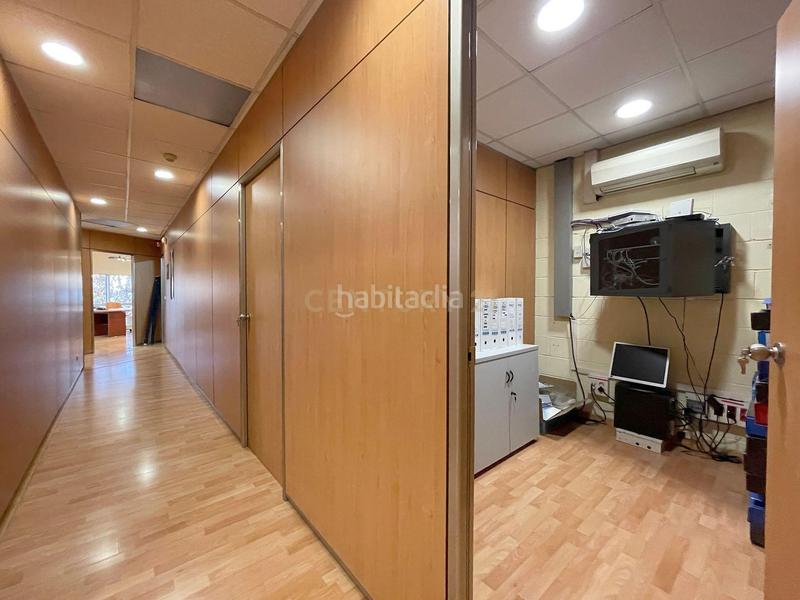 Foto 1a8c4447-19f7-4615-89f6-fb0dcfd13073. Local comercial en Gràcia Sabadell