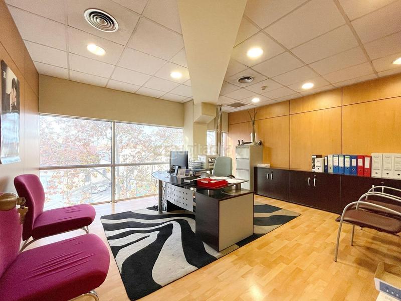 Foto c31d8b62-86c3-4b1b-9b9a-47ef499ff1d6. Local comercial en Gràcia Sabadell