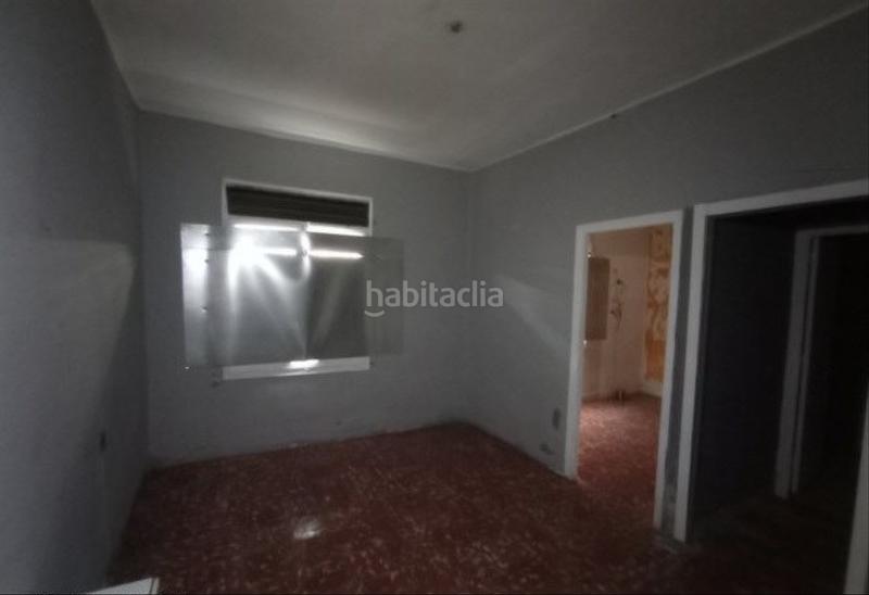 Foto f6a61802-2f56-4487-ae99-0359b74bd2c8. Piso en Eixample Sabadell