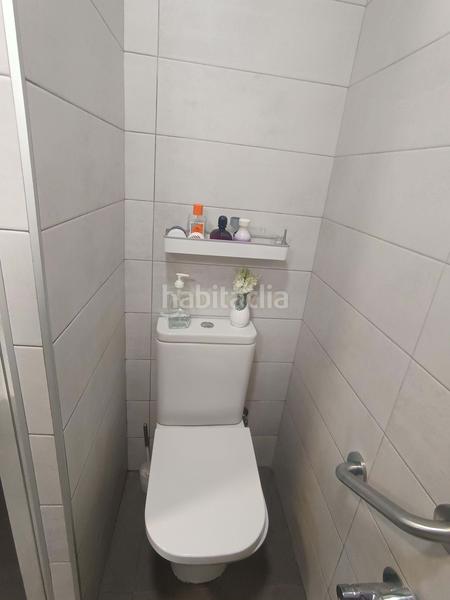 Foto f4e8cda4-8a05-40af-bf55-42f14cf6b695. Piso en carrer de peñalara en Can Deu Sabadell