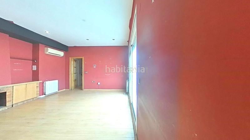 Foto 58b07685-beac-489c-bbcc-ffb4a8da094b. Casa en llanera en Ca n'Oriac Sabadell