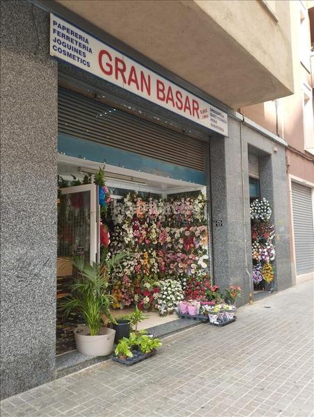 Foto c70574bf-1f1d-4d49-8e06-5b784f1bf007. Locale commerciale in v?a favencia 4 in Concòrdia Sabadell