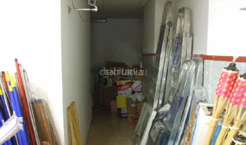 Foto dc94209c-b2f5-4c94-8c52-52017825bc49. Locale commerciale in v?a favencia 4 in Concòrdia Sabadell