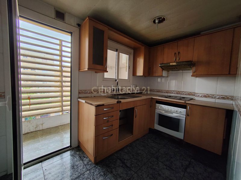 Foto a8b6a4fc-7ab5-4f55-9280-d6e02b731231. Pis a Les Termes Sabadell