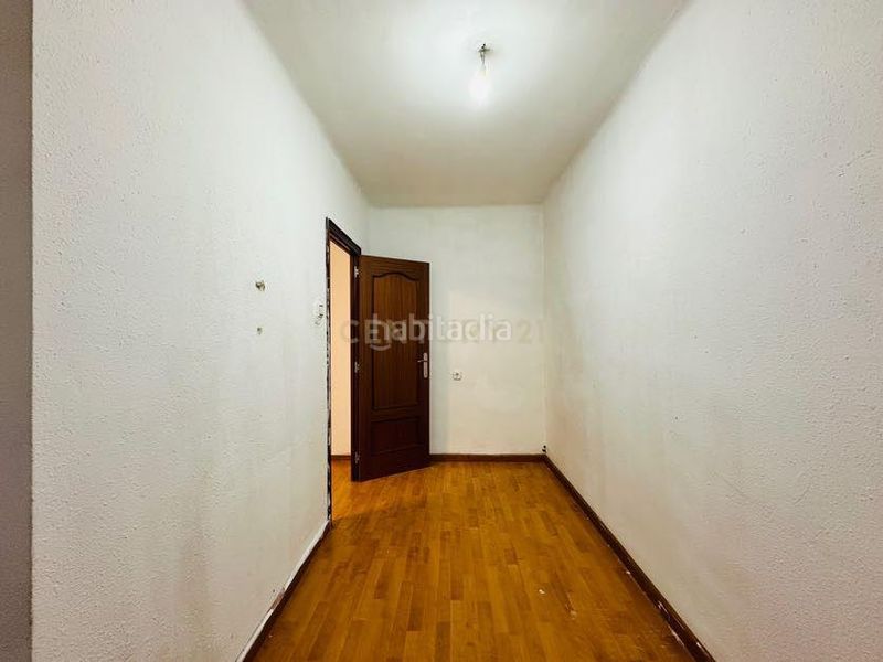 Foto b2af5c5e-b270-4faa-8a7a-aa011a714bc6. Pis a Les Termes Sabadell