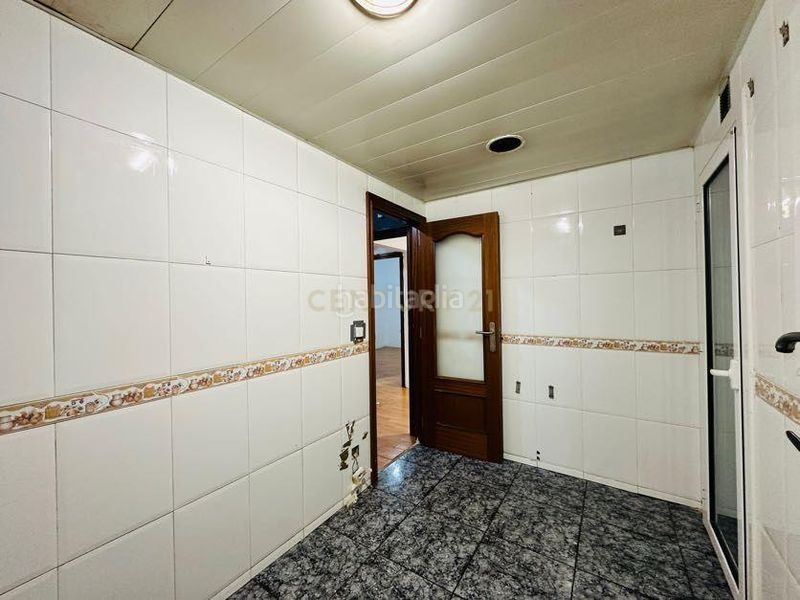 Foto e53dfb18-5f30-46a9-bf30-433477c3a58a. Pis a Les Termes Sabadell