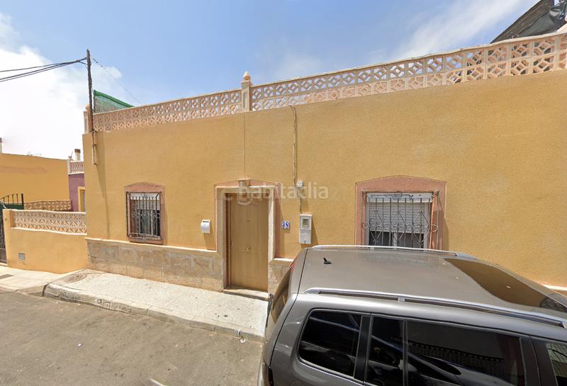 Foto 09778cbb-fb3f-45f2-bfe5-946ab2eb979b. Maison dans gardenia 38 dans Costacabana - Loma Cabrera Almería