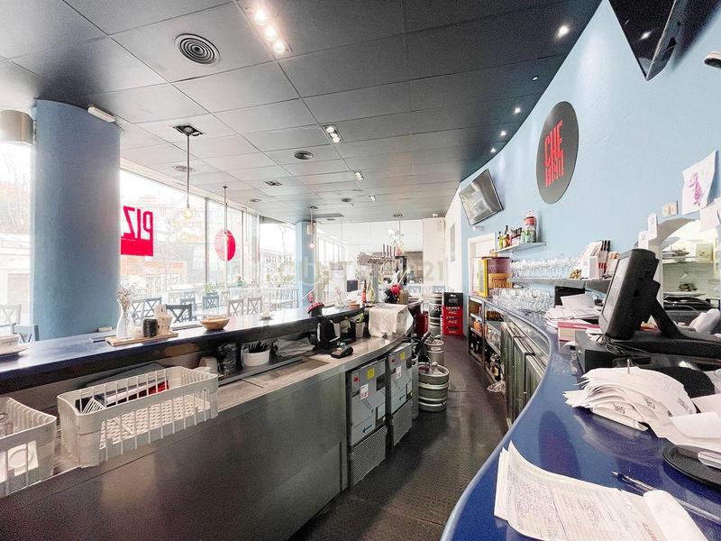 Foto d980d6d3-c81e-4261-9945-e9970a2c17c0. Trapasso locale commerciale in carretera de terrassa in Sabadell