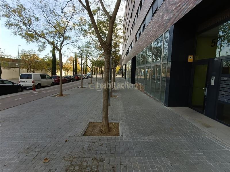 Foto b5fe05aa-e572-42c0-aba2-e3e912bb8bee. Local comercial en malta 60 comercial en Can Gambús Sabadell