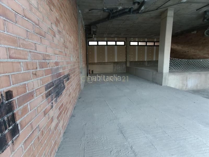 Foto cdbefd0d-17f7-450f-86ad-65093108f03e. Local comercial en malta 60 comercial en Can Gambús Sabadell